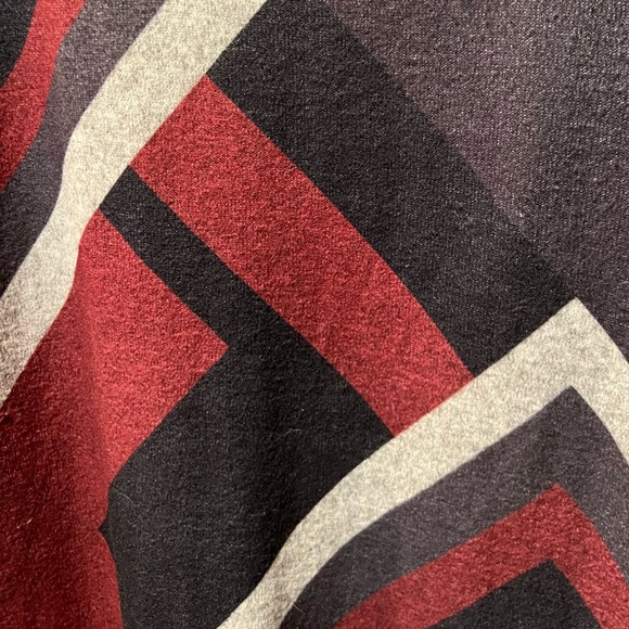 Funsport Black/Burgundy/Grey Geometric Print Cowl Neck Knit Tunic Top - Picture 5 of 11